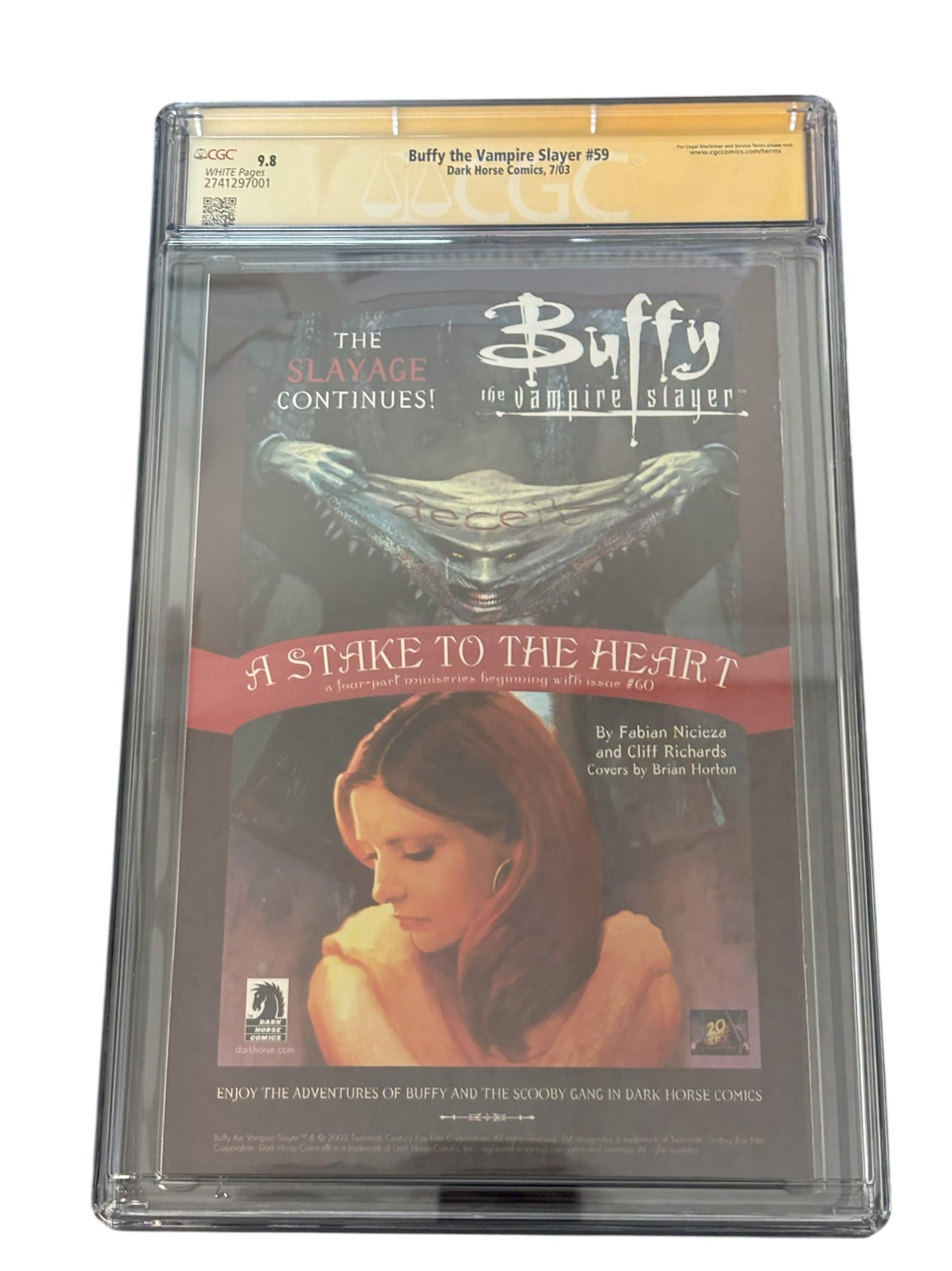 Sarah Michelle Gellar Autographed 2003 Buffy the Vampire Slayer #59 Paul Lee Cover Variant CGC SS 9.8