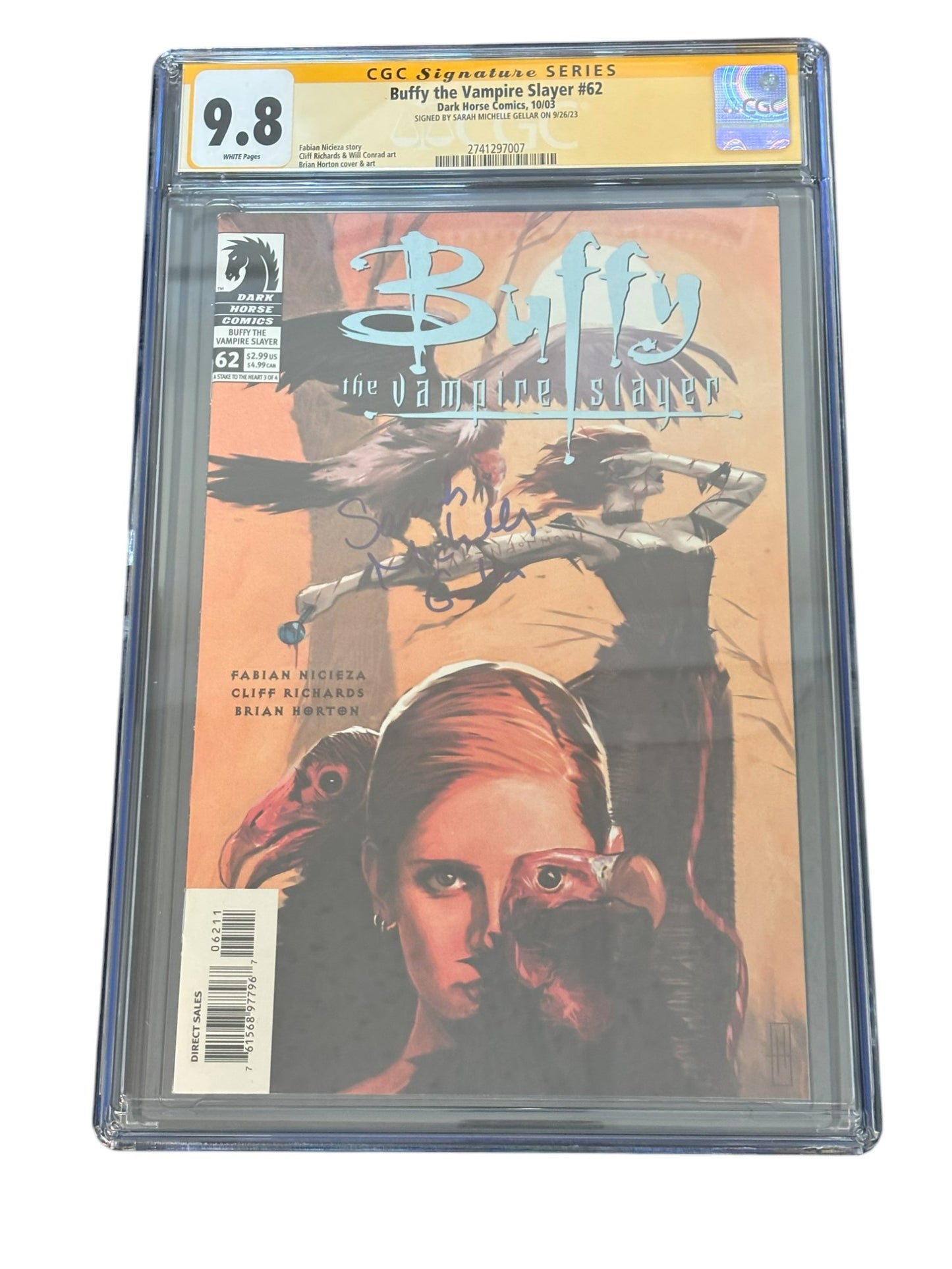 Sarah Michelle Gellar Autographed 2003 Buffy the Vampire Slayer #62 Brian Horton Cover and Art Variant CGC SS 9.8