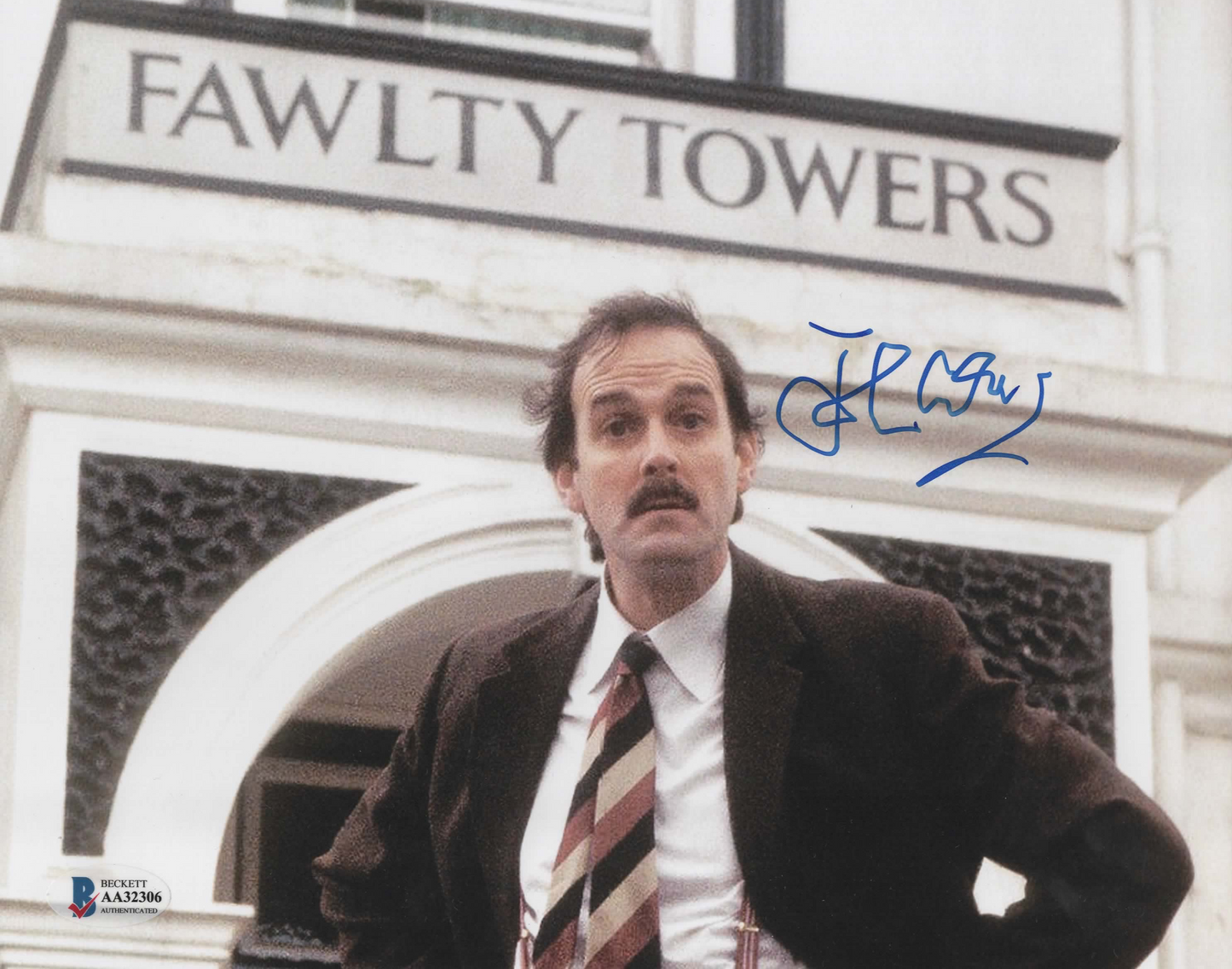 John Cleese signed 8x10 Fawlty Towers photo autographed Beckett QR code hologram