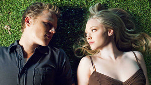 Amanda Seyfried signed Letters To Juliet Image #2 (8x10, 11x14)