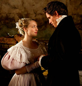 Amanda Seyfried signed Les Misérables Image #2 (8x10, 11x14)