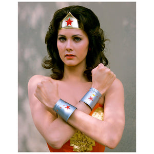 Lynda Carter Autographed 1976 Wonder Woman 11x14 Defender Photo Pre-Order