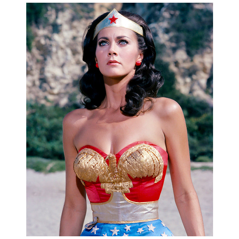 Lynda Carter Autographed 1976 Wonder Woman 8x10 Scene 2 Photo Pre-Order